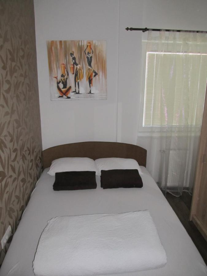 Apartment Ivi034 Kragujevac Ngoại thất bức ảnh